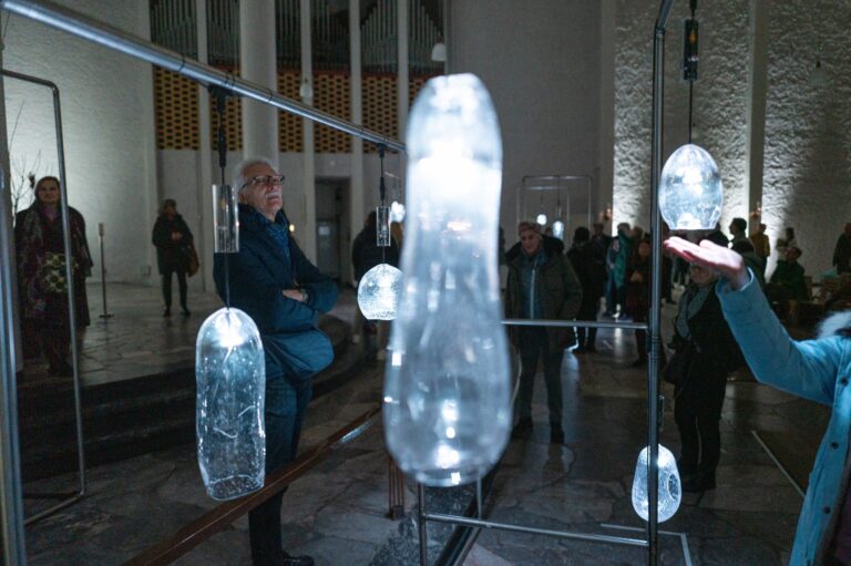 Inside the swarm, solo exhibition, KunstKulturKirche, Frankfurt Rhine Main